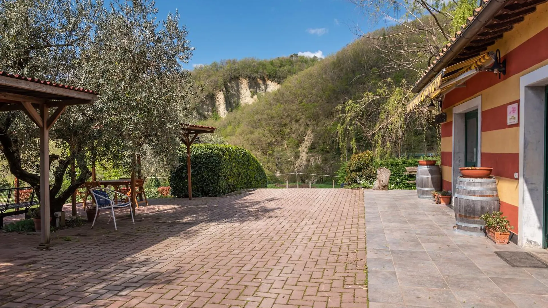 Agriturismo Il Ponte - Frantoio Vicchio Italia
